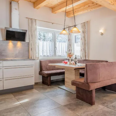 Blick Auf Den Rettenstein 1 Und 2 Kirchberg in Tirol